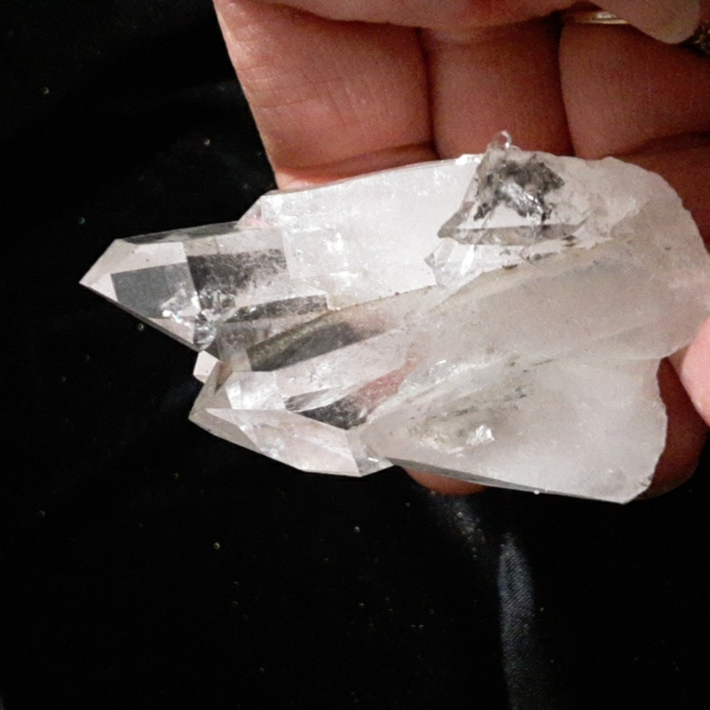 Quartz Crystal Cluster - Picture 4 of 5